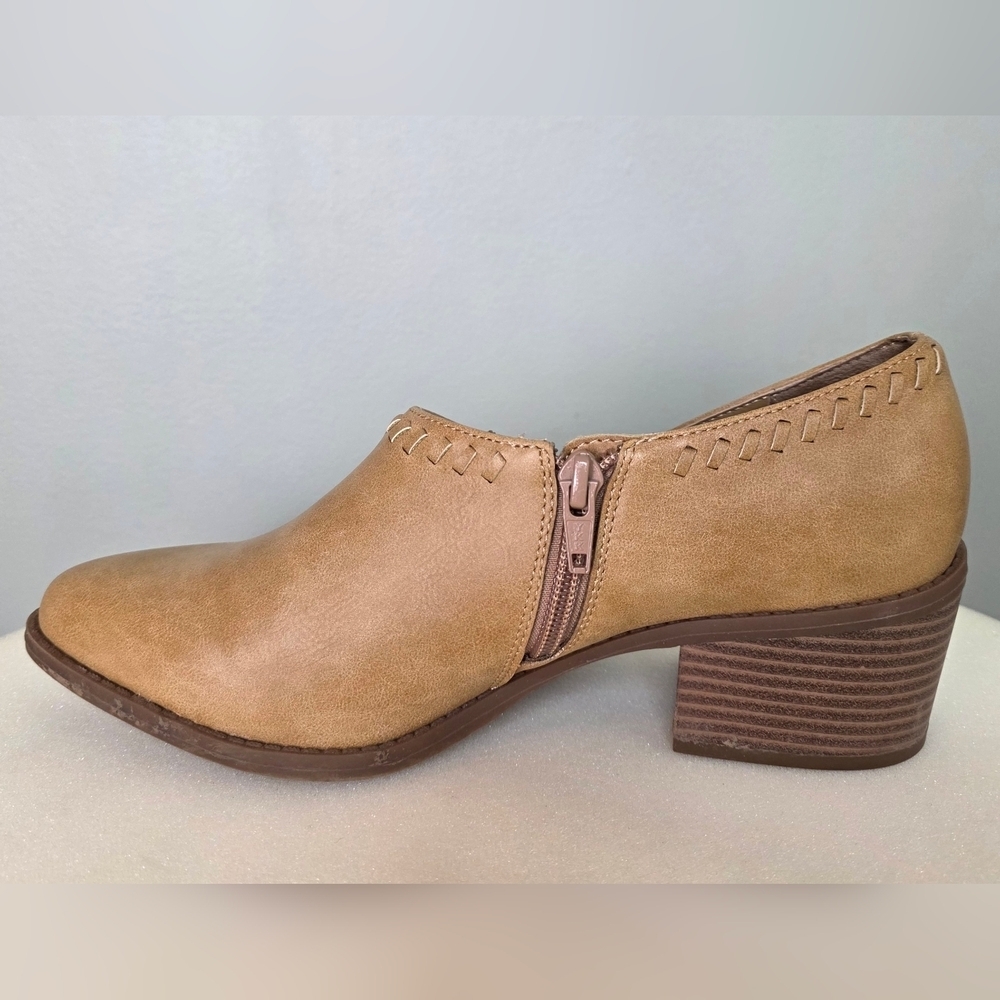 Sonoma Goods For Life Vitalize by Ortholite Shooties, Size 7.5 - Picture 10 of 13